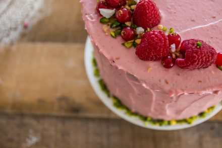 Torta al cacao, mascarpone e lamponi