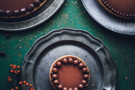 TARTELLETTA CARAMELLO SALATO E CIOCCOLATO FONDENTE
