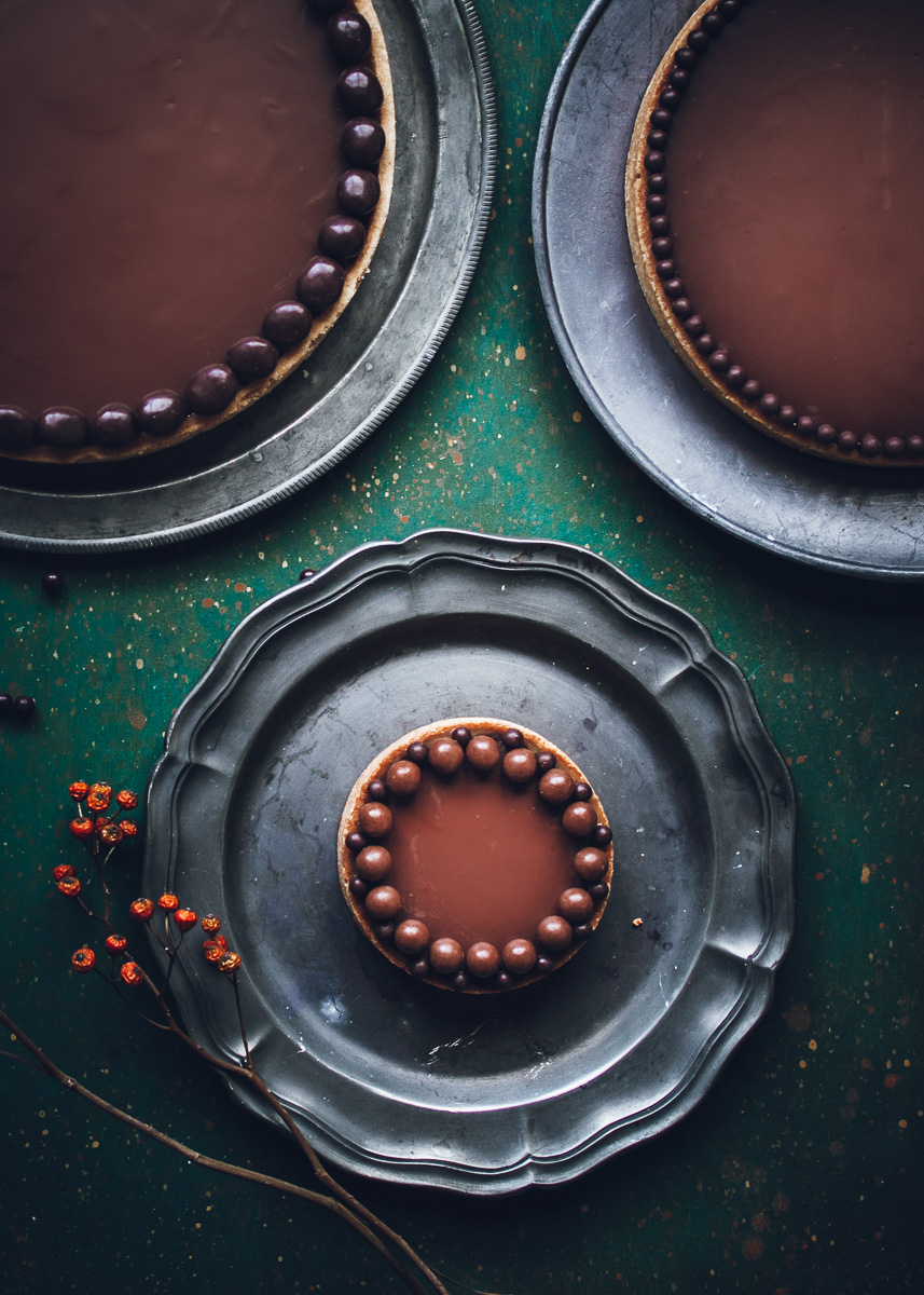 TARTELLETTA CARAMELLO SALATO E CIOCCOLATO FONDENTE