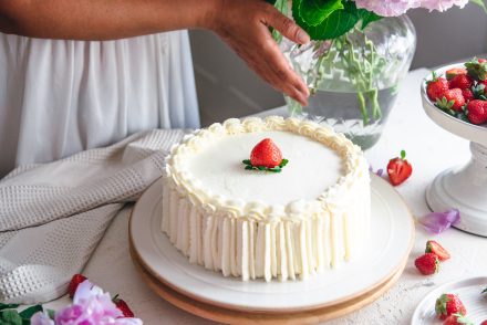 Jordgubbstårta otorta alle fragole di mezz'estate